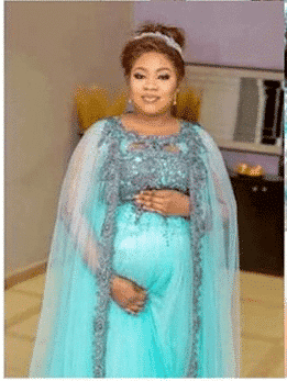 Alaafin of Oyo twins with young wife, Memunat