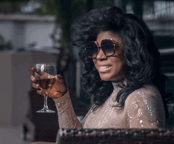 Actress Susan Peters marks her 38th birthday with lovely pictures