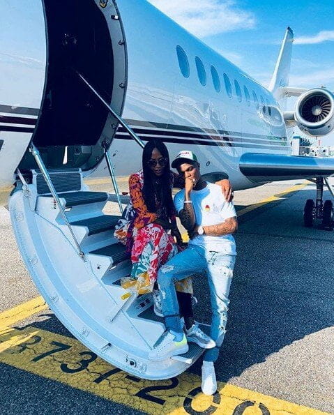 Wizkid and Naomi Campbell jet out to Milan for a show