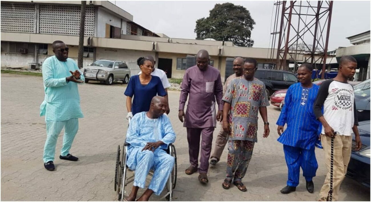 photos from visit to ailing Baba Suwe