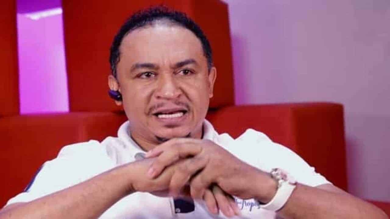 Daddy Freeze condemns motivational