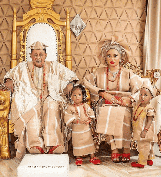  Queen Anu buys luxury car barely a month after Alaafin of Oyo's death