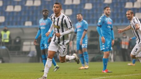 Ronaldo vs Napoli