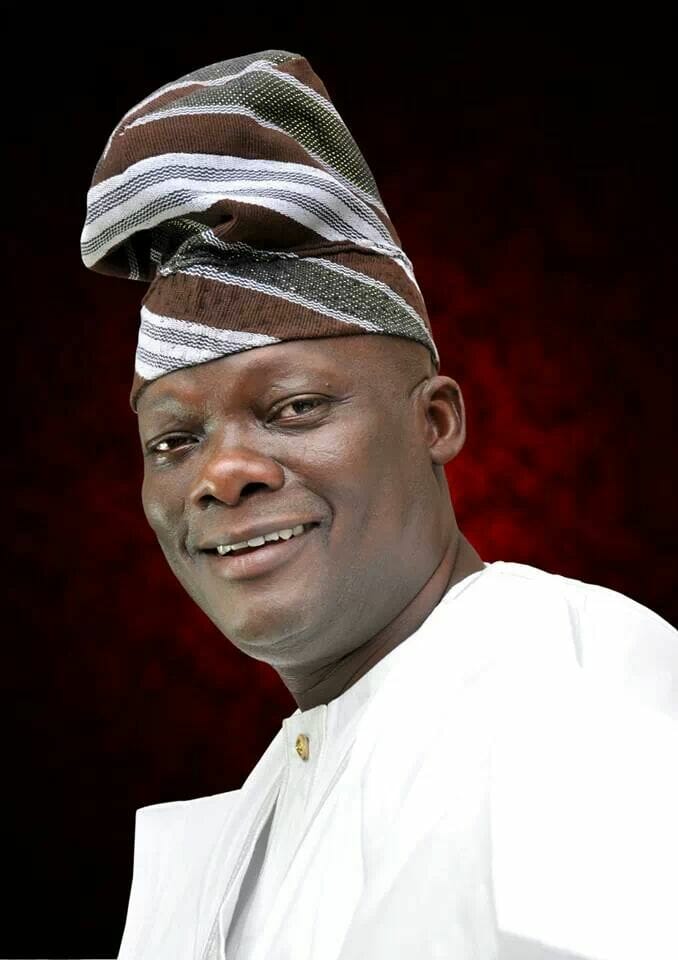 pDP politician takes back his tranformer gift