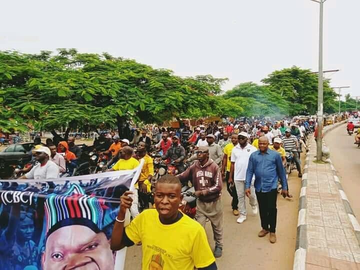 Benue youths hold 5000 man solidarity match for Ortom
