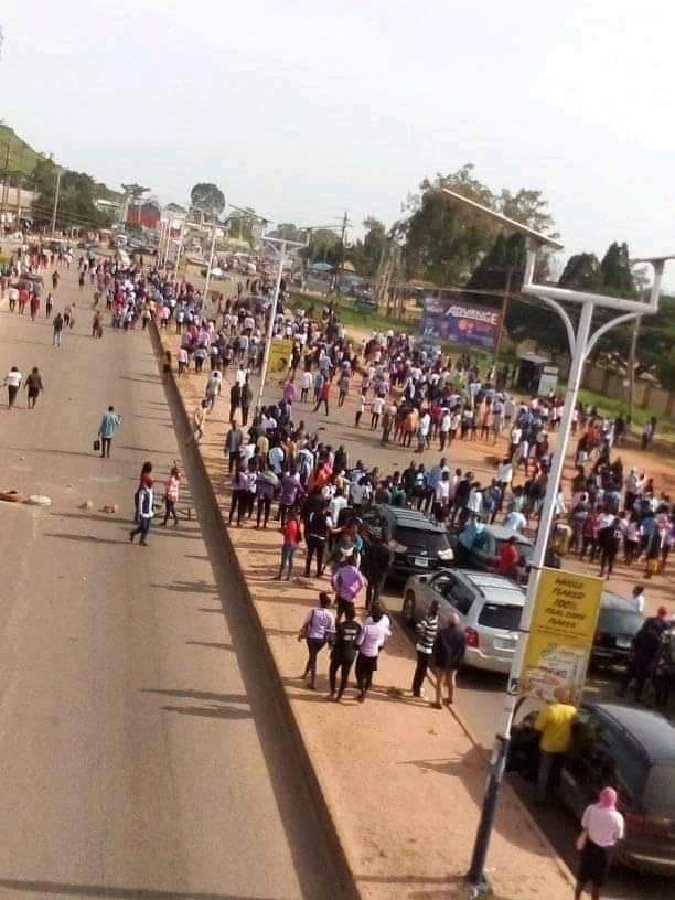  security operatives open fire on protesting Plateau Poly students