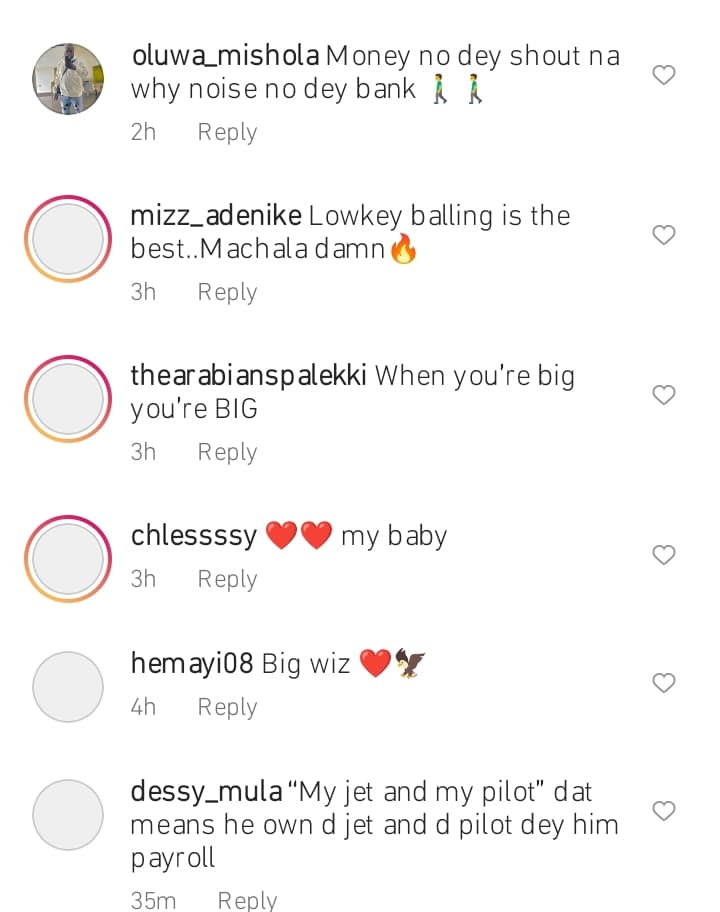 Wizkid's fans hail him for keeping his private jet low-key
