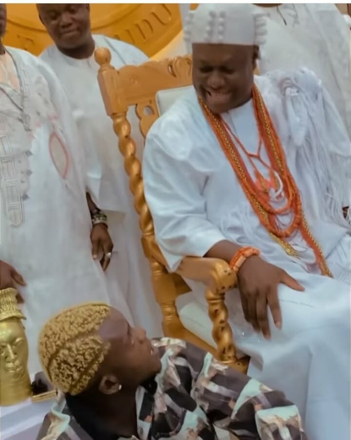 Portable meets with the Ooni of Ife