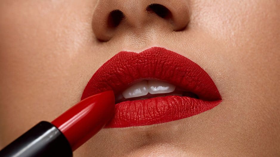 The traditional red lips