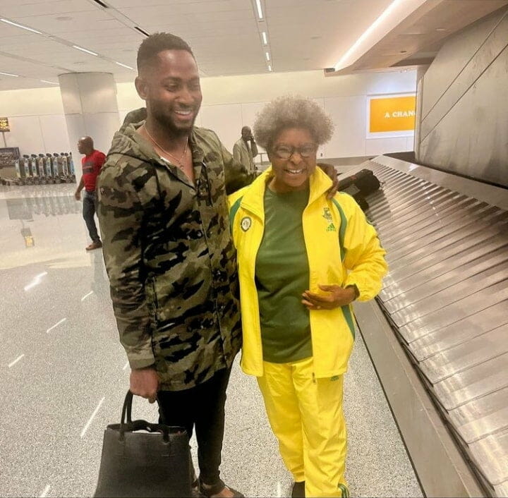 Miracle Igbokwe and his mum