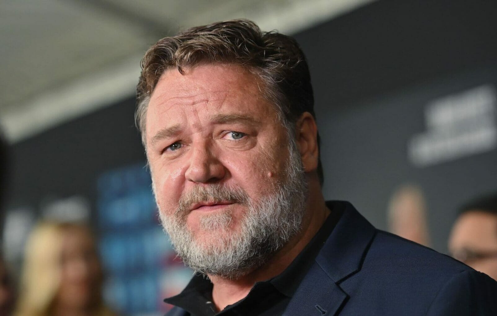 Russell Crowe bio net worth, age, height, weight, wife, kids, wiki