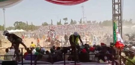 Unpaid rented crowd cause of violence at Atiku’s rally – APC