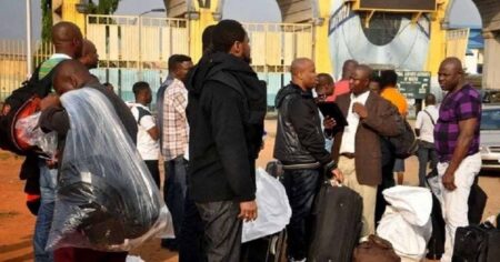 16 Nigerians deported from Ghana over cyber crimes