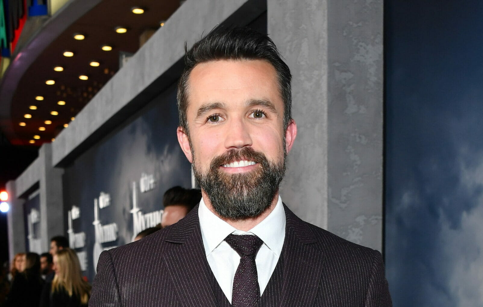 Rob Mcelhenney net worth, age, wiki, family, biography and latest