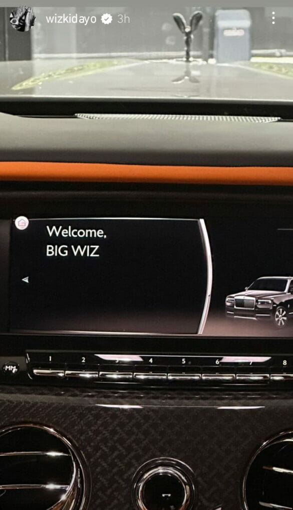 Wizkid buys a Rolls Royce Cullinan