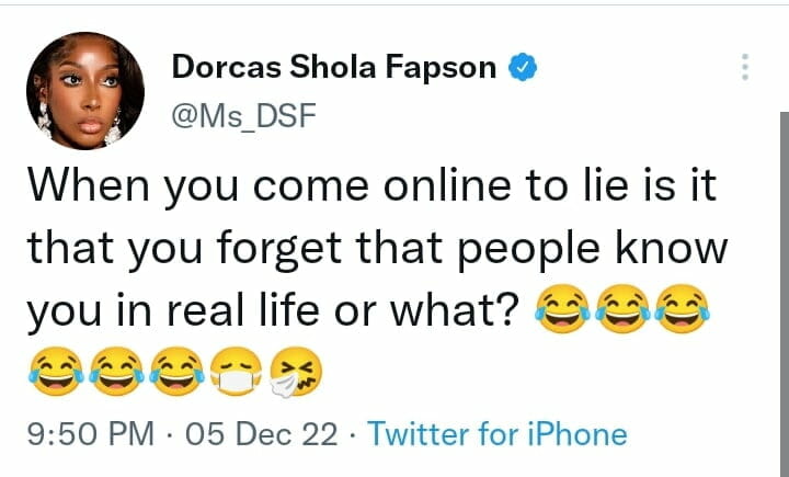 Dorcas Fapson shades Skibii