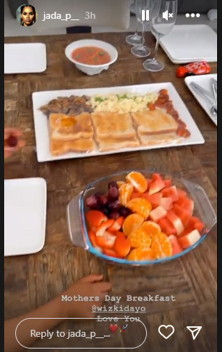 Wizkid spoils his baby mama with breakfast in bed on mother's day 