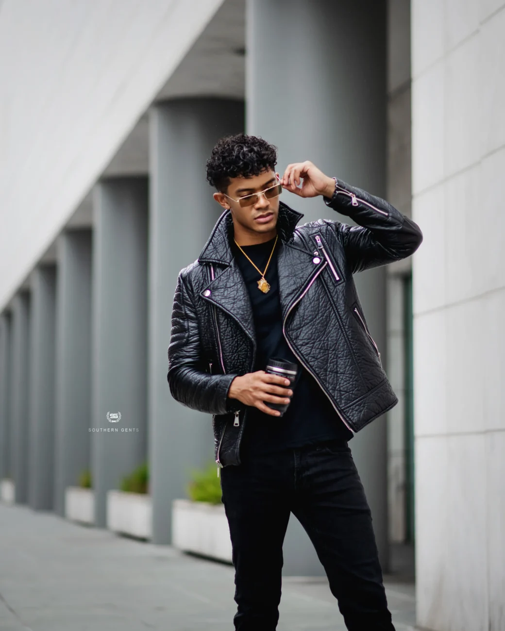 fashionable ways to style a leather jacket