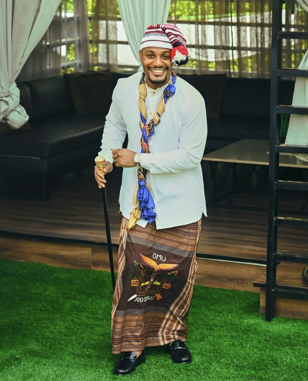 Alex Ekubo represents Igbo culture with a stylish outfit.