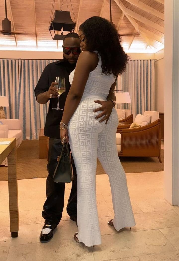 Davido and Chioma in new photo